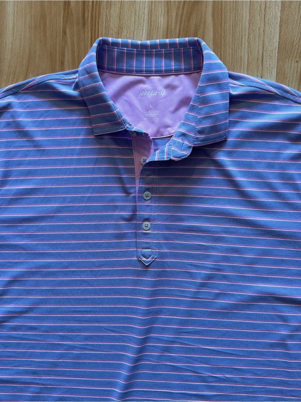 Johnnie O Four Button Performance Polo Collared Golf Shirt- Men’s Large